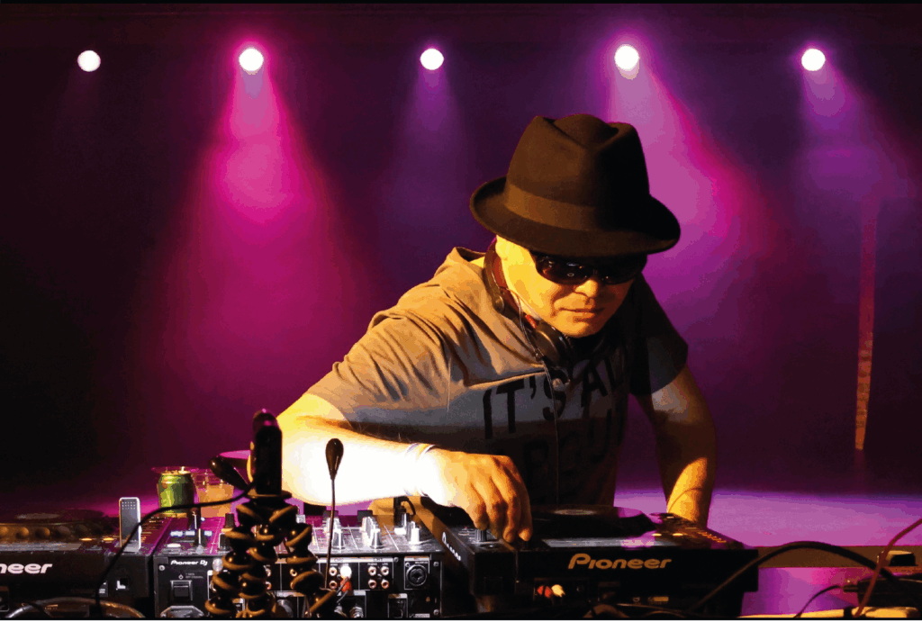 DJ SHU-MA (JP)